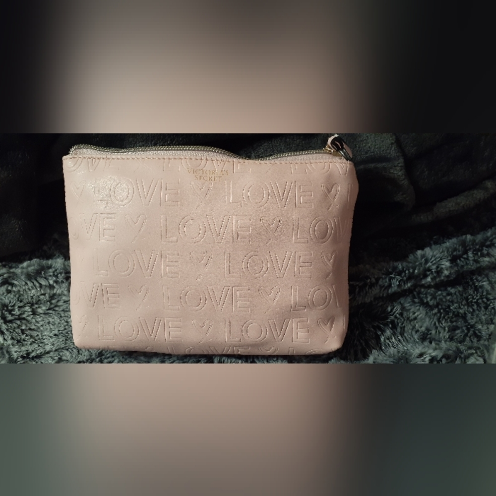Small cosmetic bag Victoria secret new